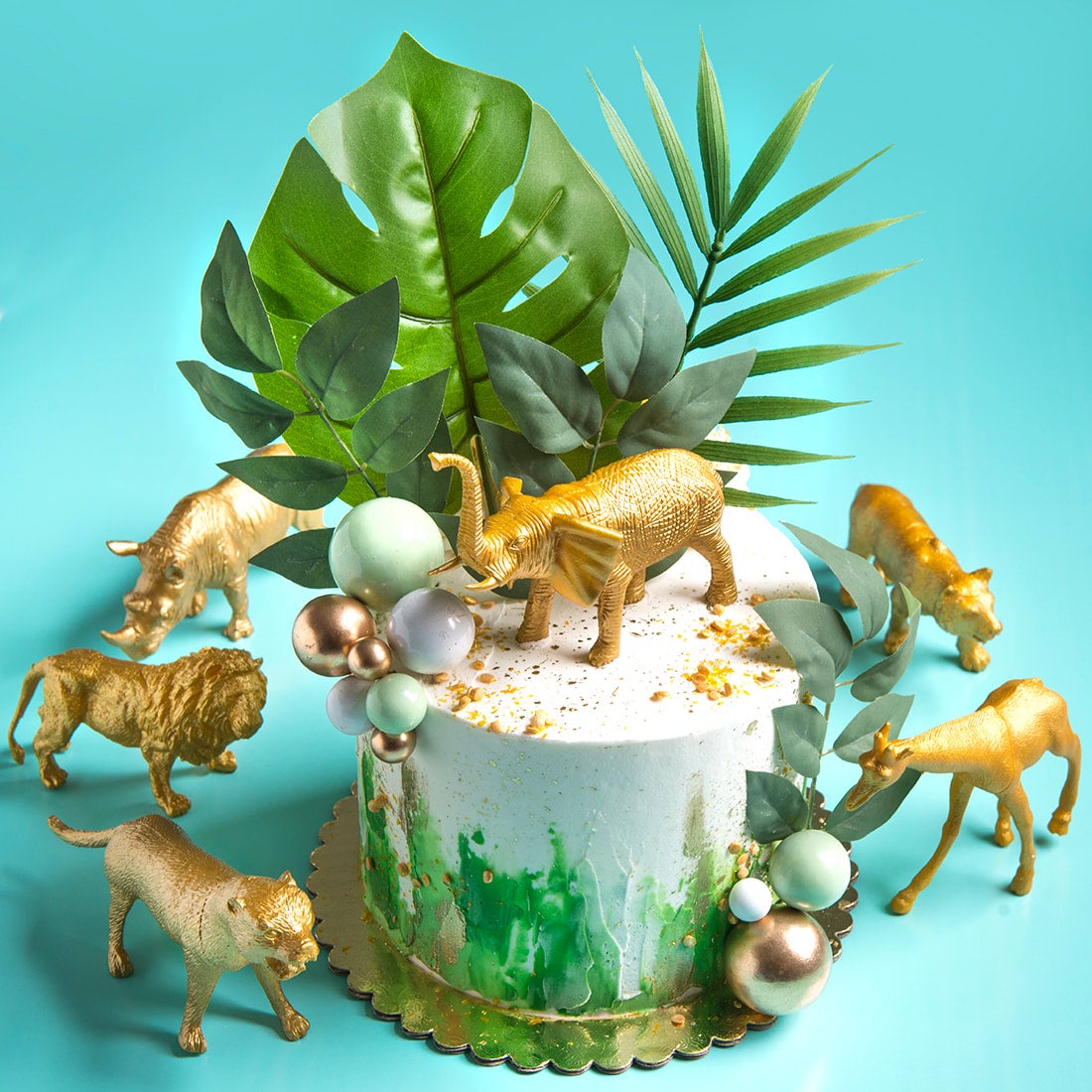 Golden Safari Cake The Sugar Bakery